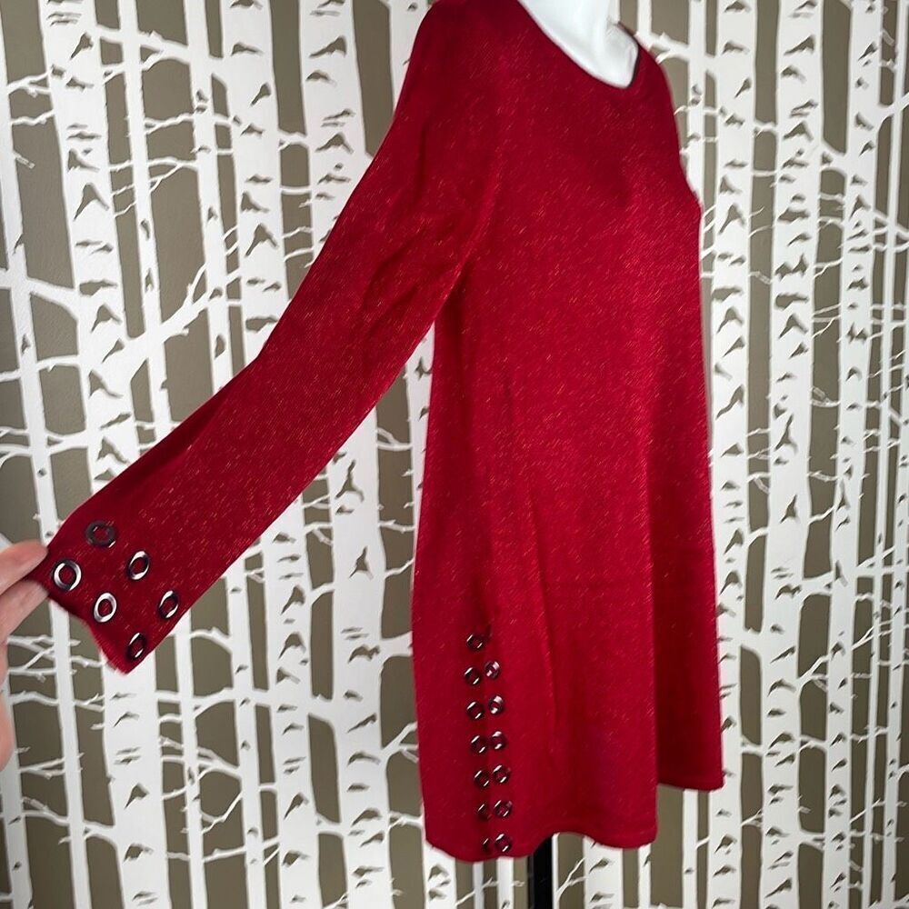 Peter Nygard Red Scoop Neck Sweater with Grommet Trim